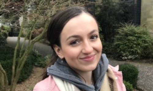 a picture of Dr Poppy Budworth